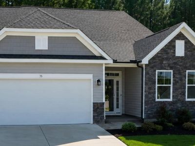 75 Mallory Oak Dr