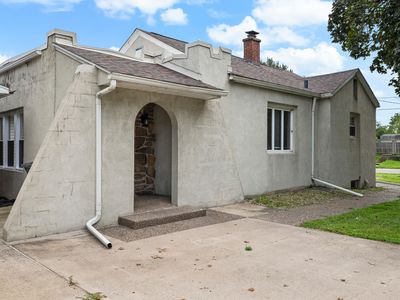 3801 22nd Ave