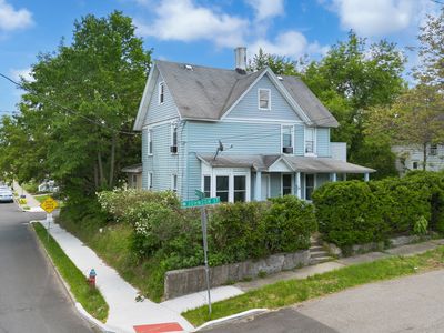 18 Johnson St