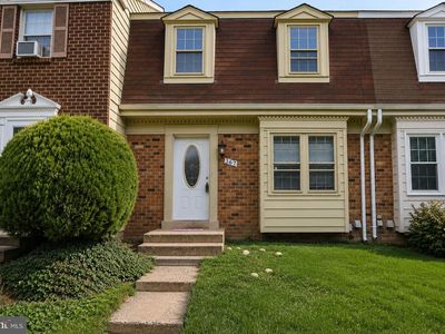 Property at 367 Linden Ct, Herndon, VA