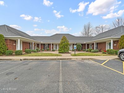 9929 Chenoweth Vista Way