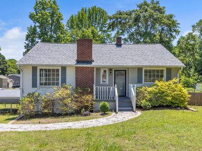 303 Belton Dr