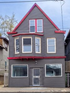 935 West Greenfield AVENUE