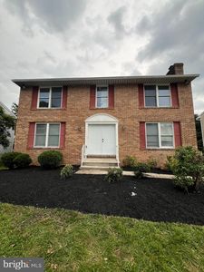 5 Dandelion Ct