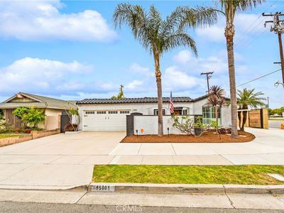 15001 Victoria Ln