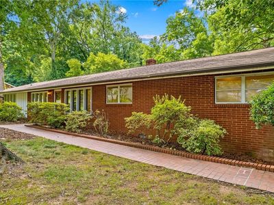 1221 Forestdale Dr