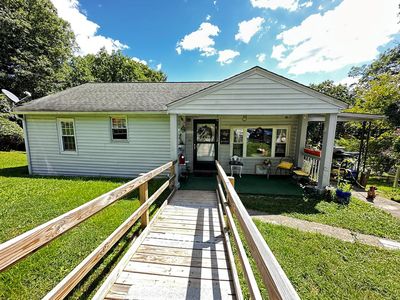 283 Saddleshop Rd