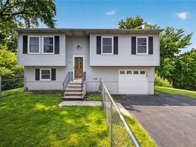 221 Juneway Dr