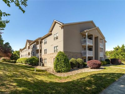 7100 W Friendly Ave Unit 205