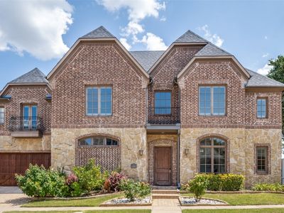 5764 Quebec Ln