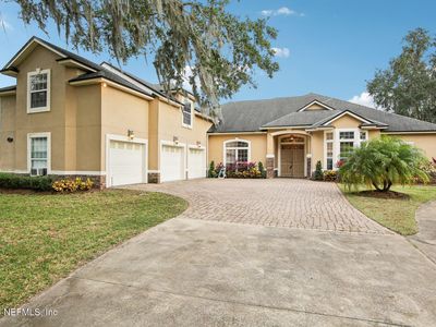 1970 LAKESHORE Drive N