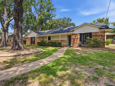 1820 Circle Dr