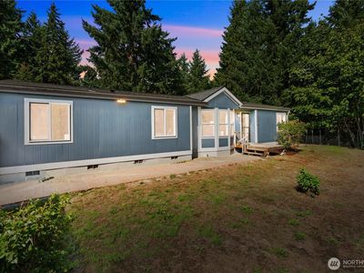 16613 249th Street E