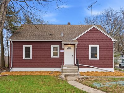 Property at 300 Grove Ave NE, Silver Lake, MN
