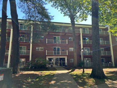 65 Greentree Ln APT 35