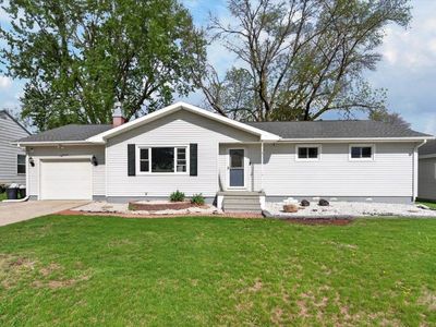 Property at 1225 5th St, Jesup, IA