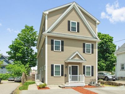 66 Ash St APT 2