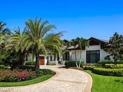 595 Regatta RD