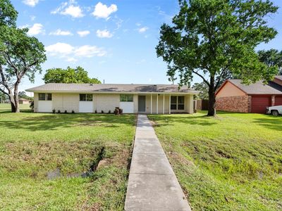 Property at 432 Shadylawn St, Shoreacres, TX