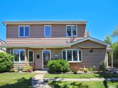 109 Old Oak Lane