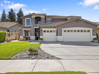 303 E Elkhorn Avenue