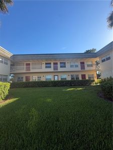 33 Vista Gardens Trl APT 204