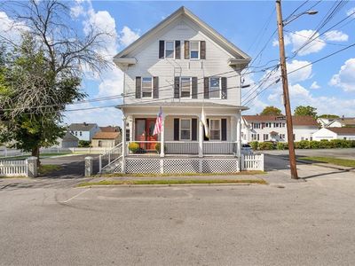 37 Lincoln Ave #1