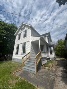 1245 Addison Rd
