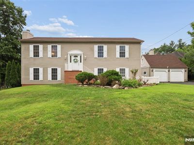 127 Clark Ave