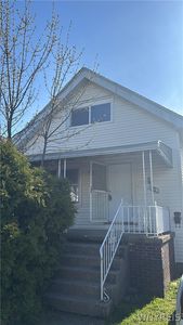 73 Wilkes Ave