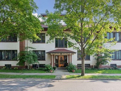 854 Linwood Ave #201