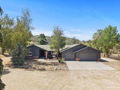 26350 Bear Valley Rd