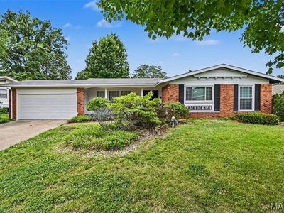 3265 Classic Dr