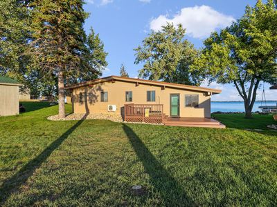 408 W Lake Dr