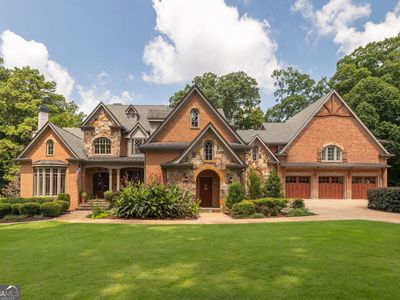 280 Old Ivy Rd NE