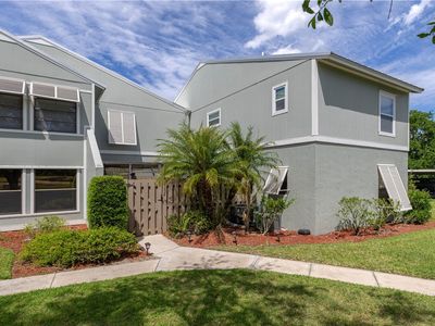 1172 Breezy Way #5D