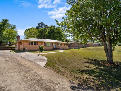 Property at 412 Brook Forest Dr, Anderson, SC