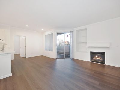 5201 Laguna Oaks Dr UNIT 43