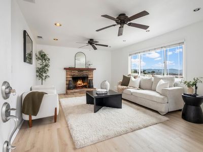 1610 Soto St