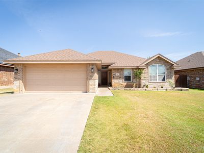 818 Flat Water Dr