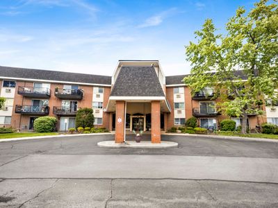 1188 Royal Glen Dr APT 126