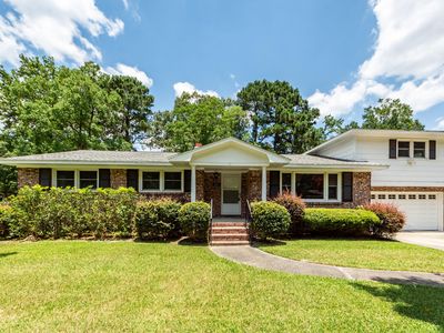 2416 Tiffany Dr