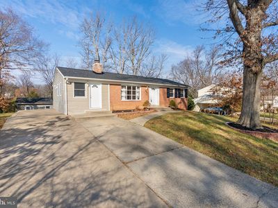 8600 Kentford Dr