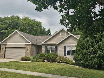 916 Forest View Dr
