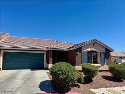 5049 Bayberry Crest St