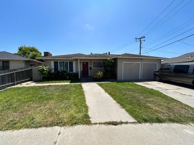 Property at 14 Madonna Dr, Salinas, CA
