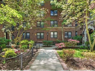 68-44 Burns St #B2