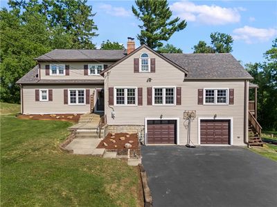 860 E McMurray Rd