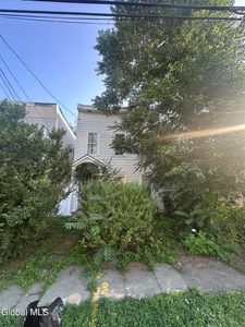 15 Glen Avenue