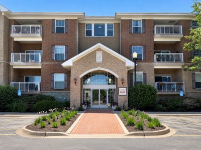 2692 Stone Cir Unit 302